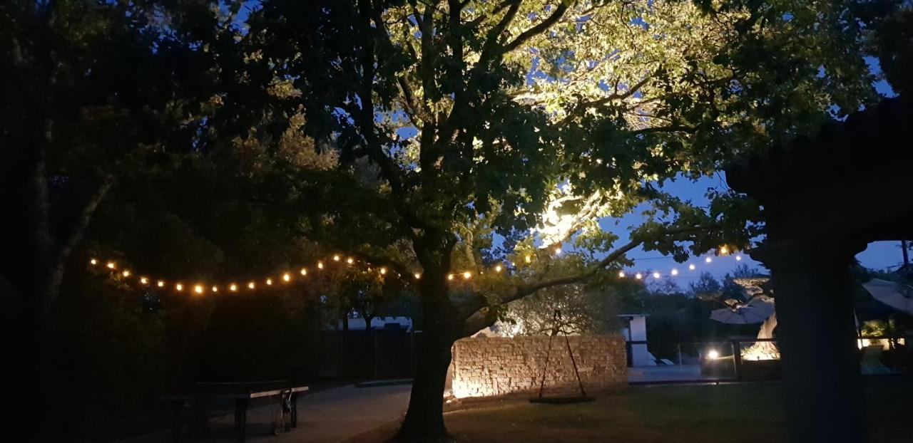 Les Gites De L'Arbousier Quissac  Exterior foto